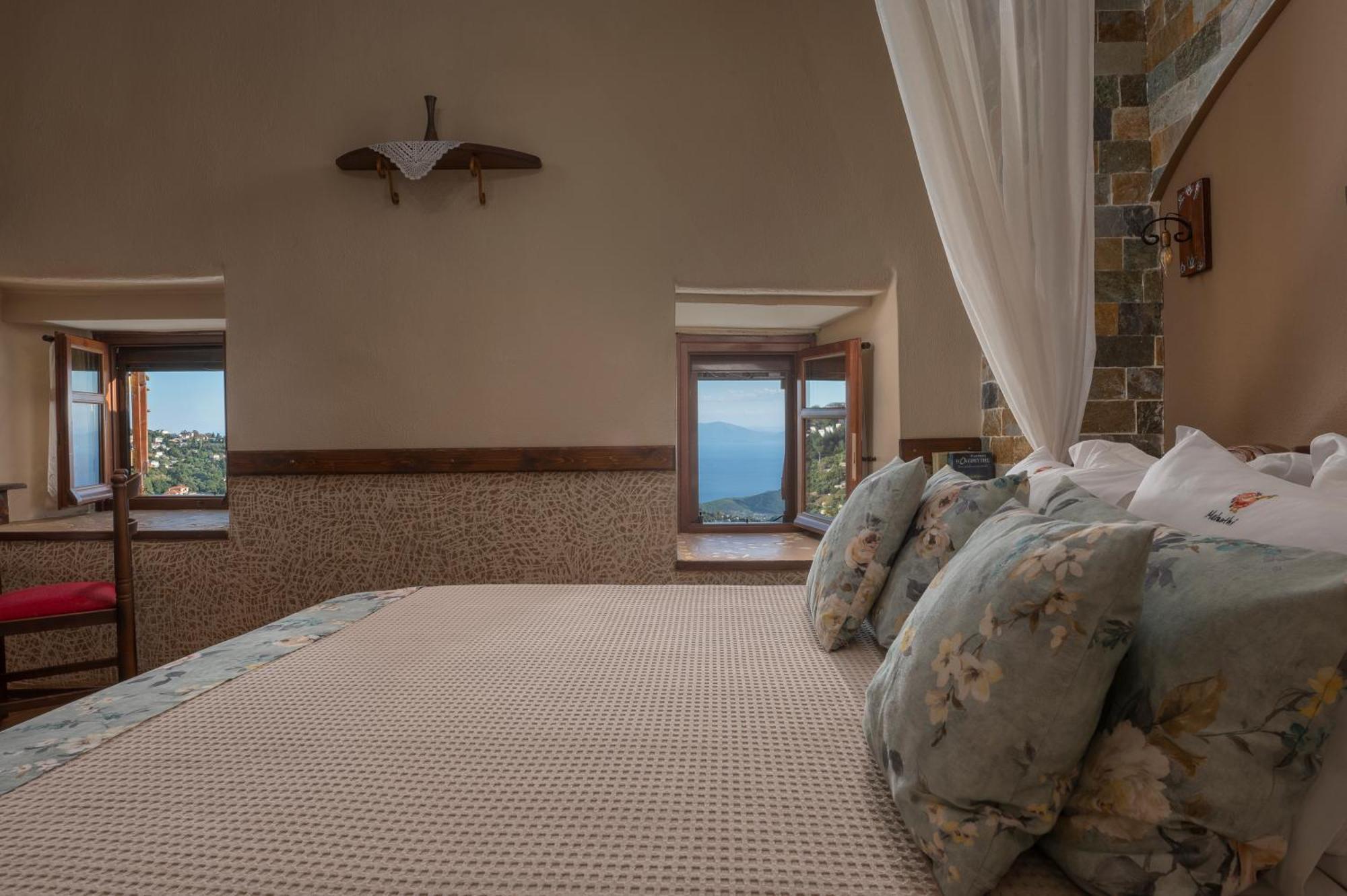 Archontiko Melanthi Hotell Makrinítsa Rum bild